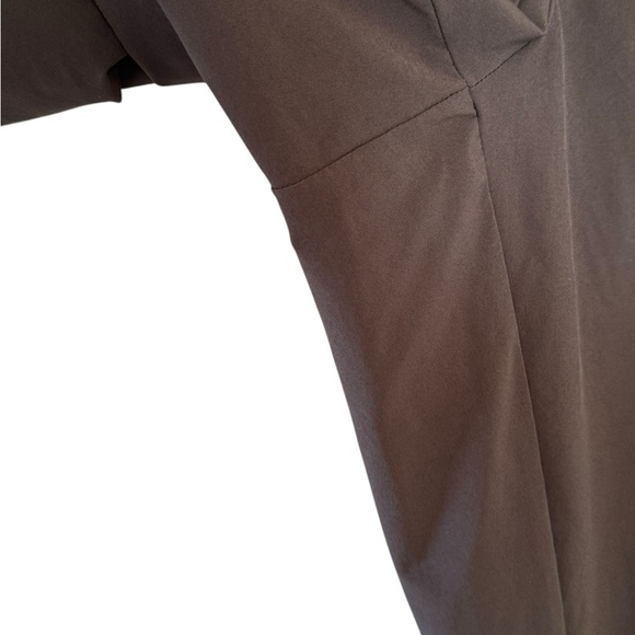 Athleta Skyline Tapered FeatherWeight stretch  Pants Tie Waist Brown Size 4 - Picture 5 of 9